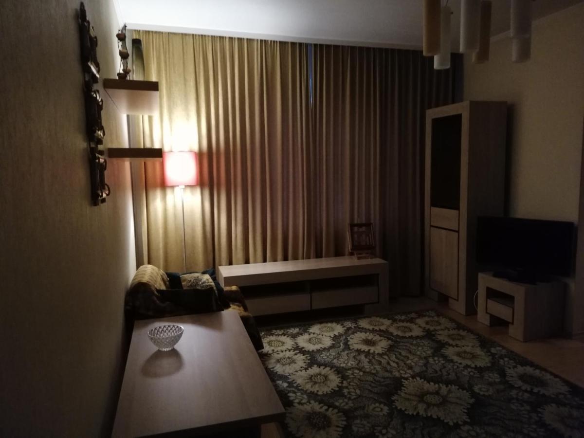 15 Minutes From The Beach And City Center 7 Minutes From The Airport Riga Exterior photo