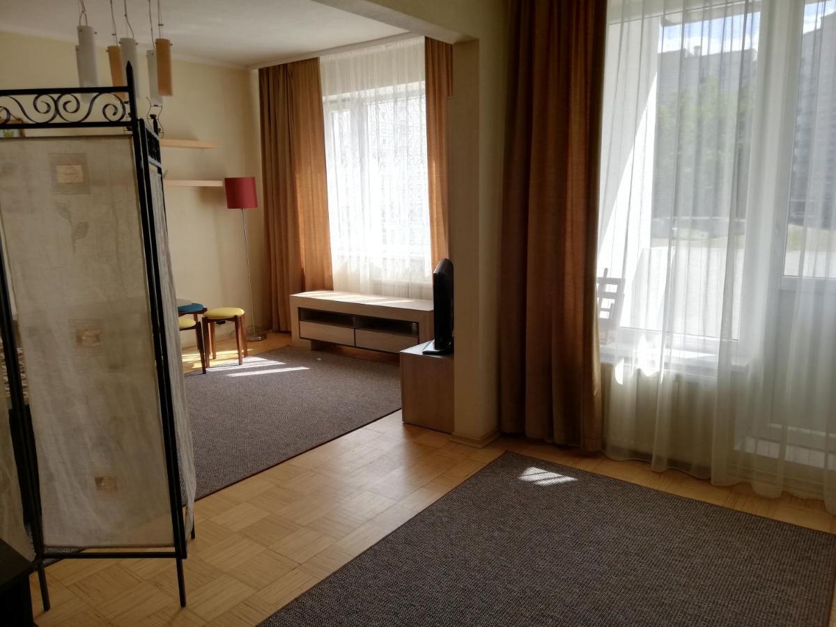 15 Minutes From The Beach And City Center 7 Minutes From The Airport Riga Exterior photo